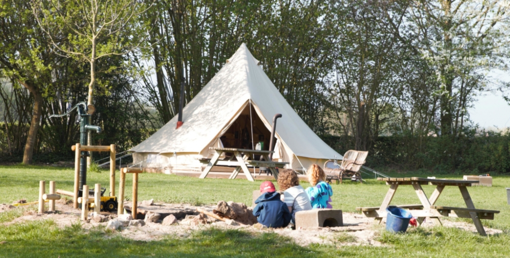 natuurkampeerterreinen Bell-tent-Haverkamp-1-1024x519