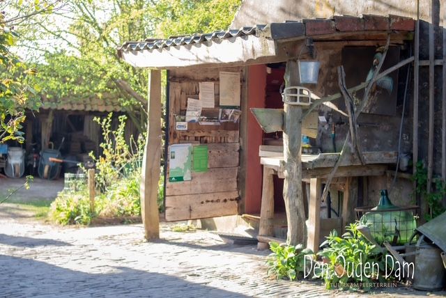 natuurkampeerterreinen 2025 april DenOudenDam-Sanitairgebouw