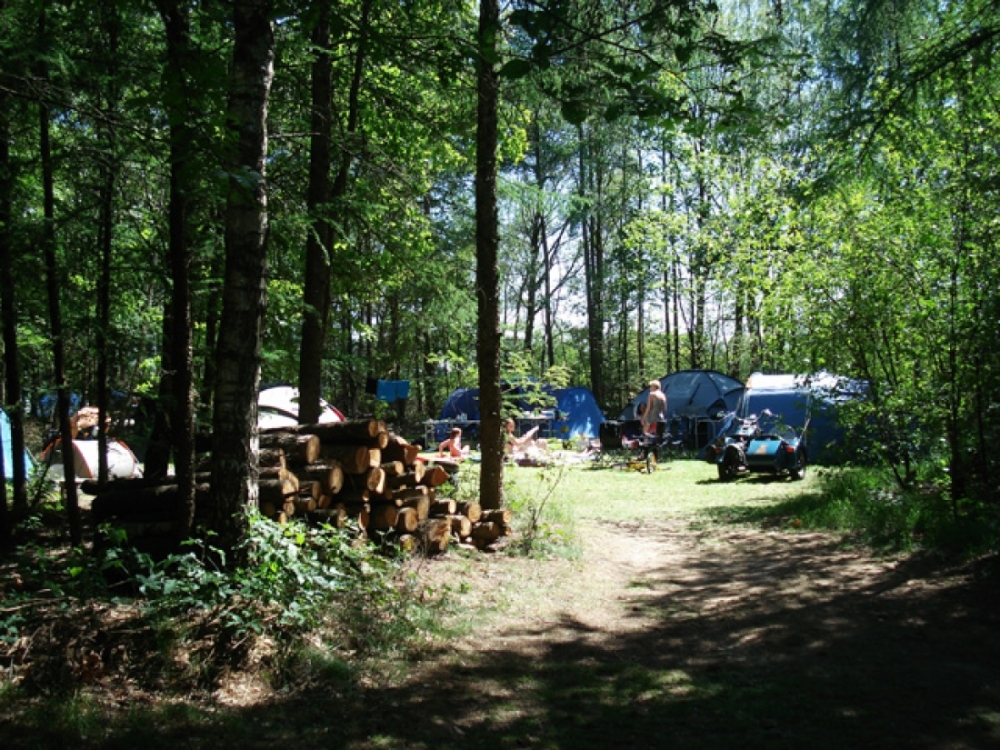 natuurkampeerterreinen trekkersveld motorclub hemelvaart